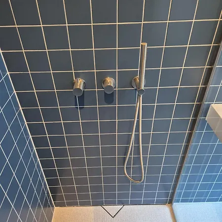 Nieuwezijds90bc Homestay *